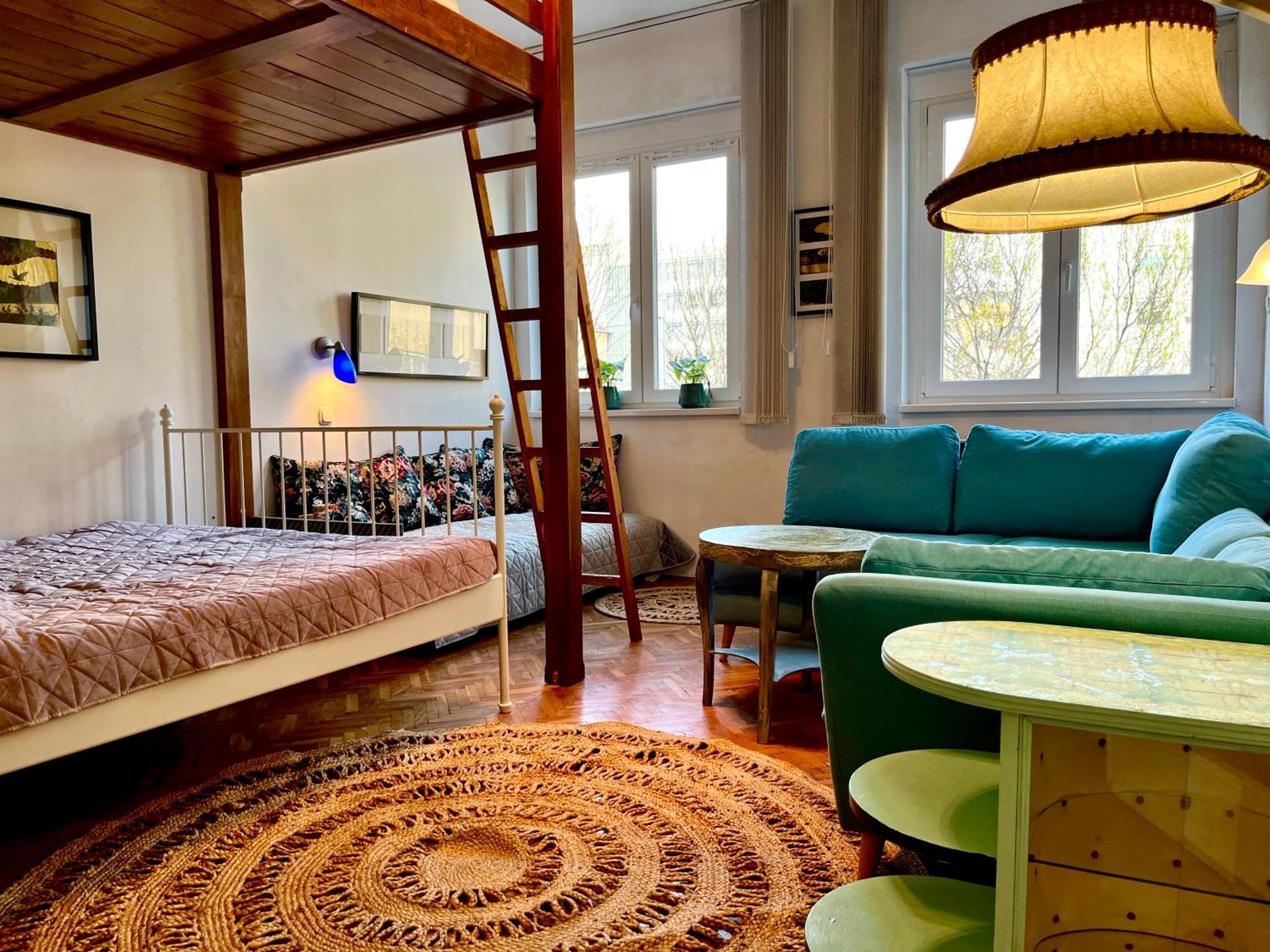 Apartment Cosy Art Flat At Downtown Budapest