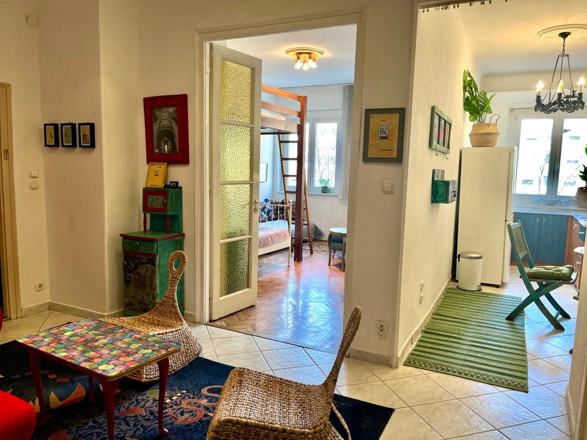 Apartment Cosy Art Flat At Downtown Budapest